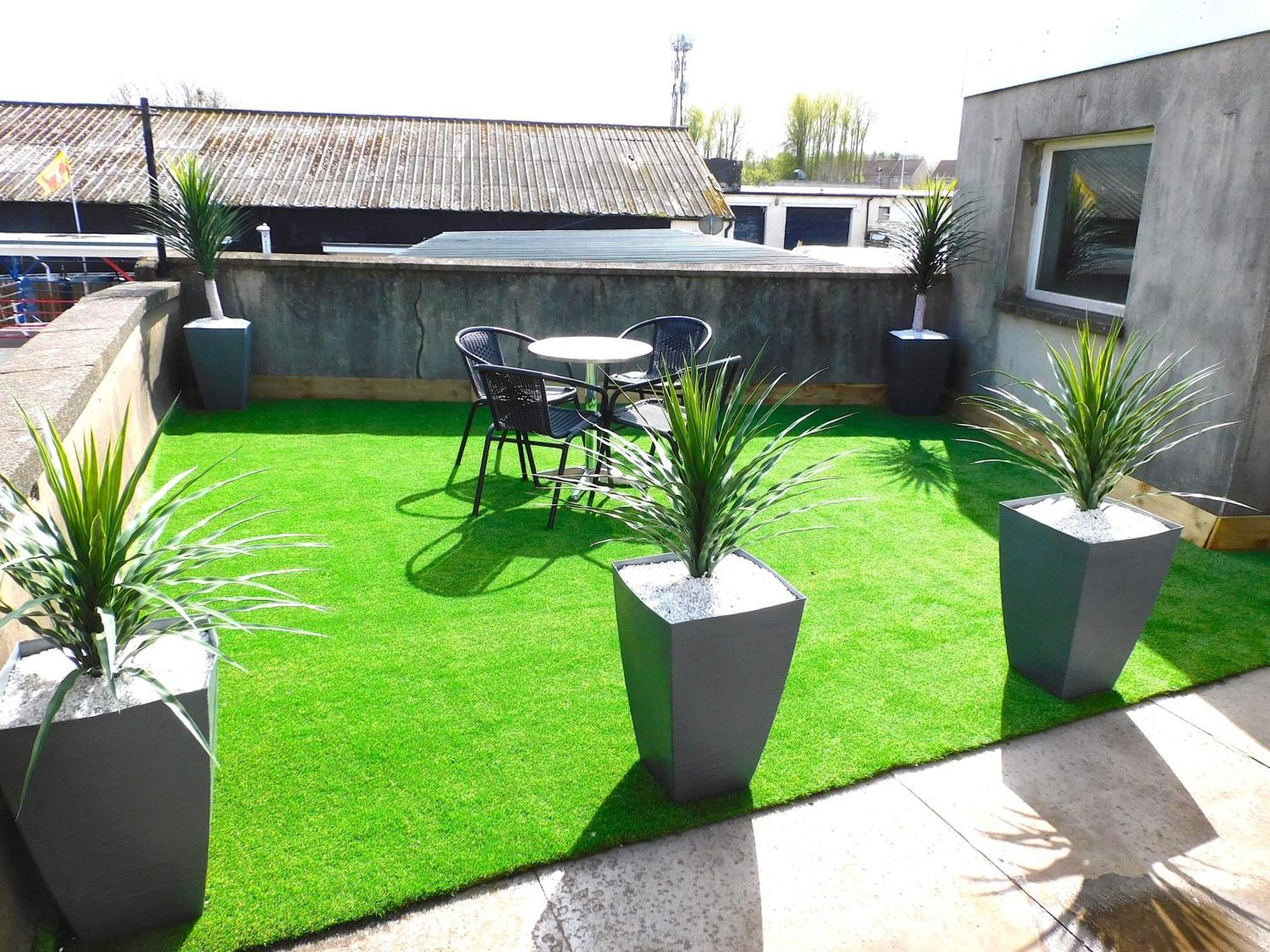 Newly Refurbished 1 Bed Apt In Hamilton Close To Station And Local Amenities Bagian luar foto